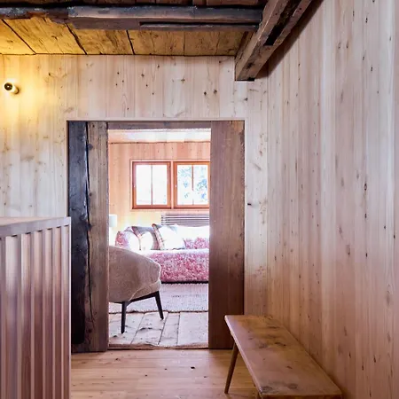 Michelhaus Apartman *