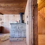 Michelhaus 公寓 Ernen